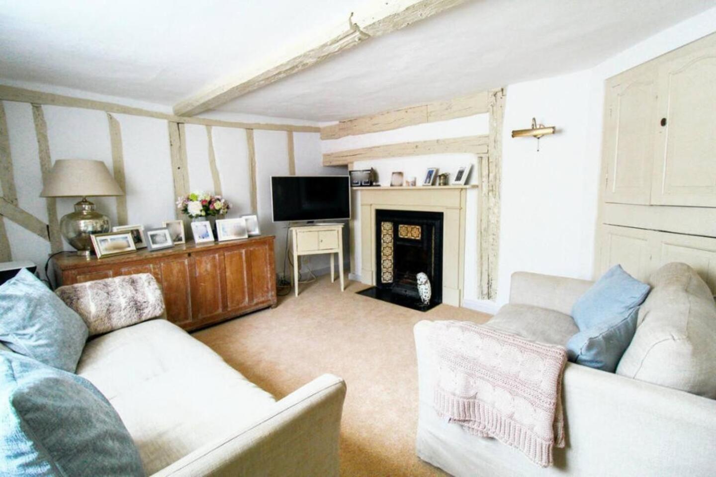 Elegant Oak Beamed House In Pretty Village - Cambridge Homehost Buckden  Экстерьер фото